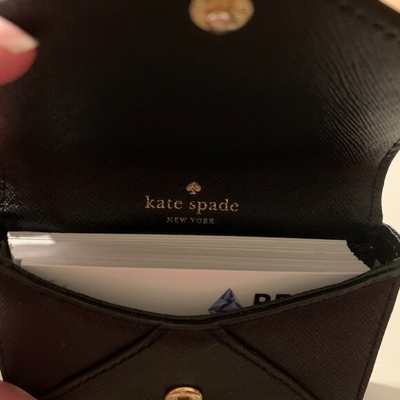 Kate Spade Card Holder It contains 30 business cards - Picture 10 of 10